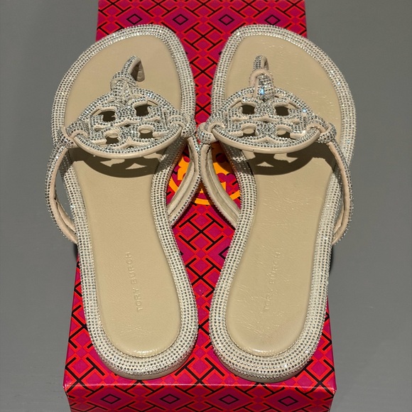 Tory Burch Miller Knotted Pavé Sandals 8.5 Stone Gray Crystal - Picture 4 of 10